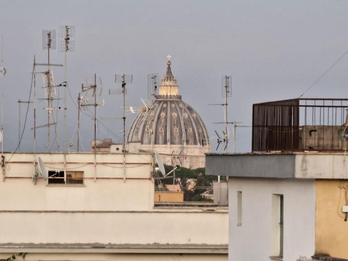 Saint Peter Vatican City Confortable Apartament Stellasia Casa Vacanza Rom Eksteriør billede